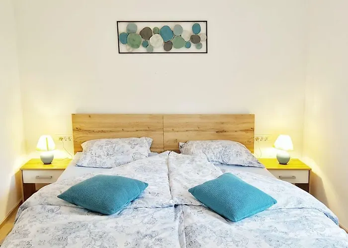 Sweet Roznik * לובליאנה